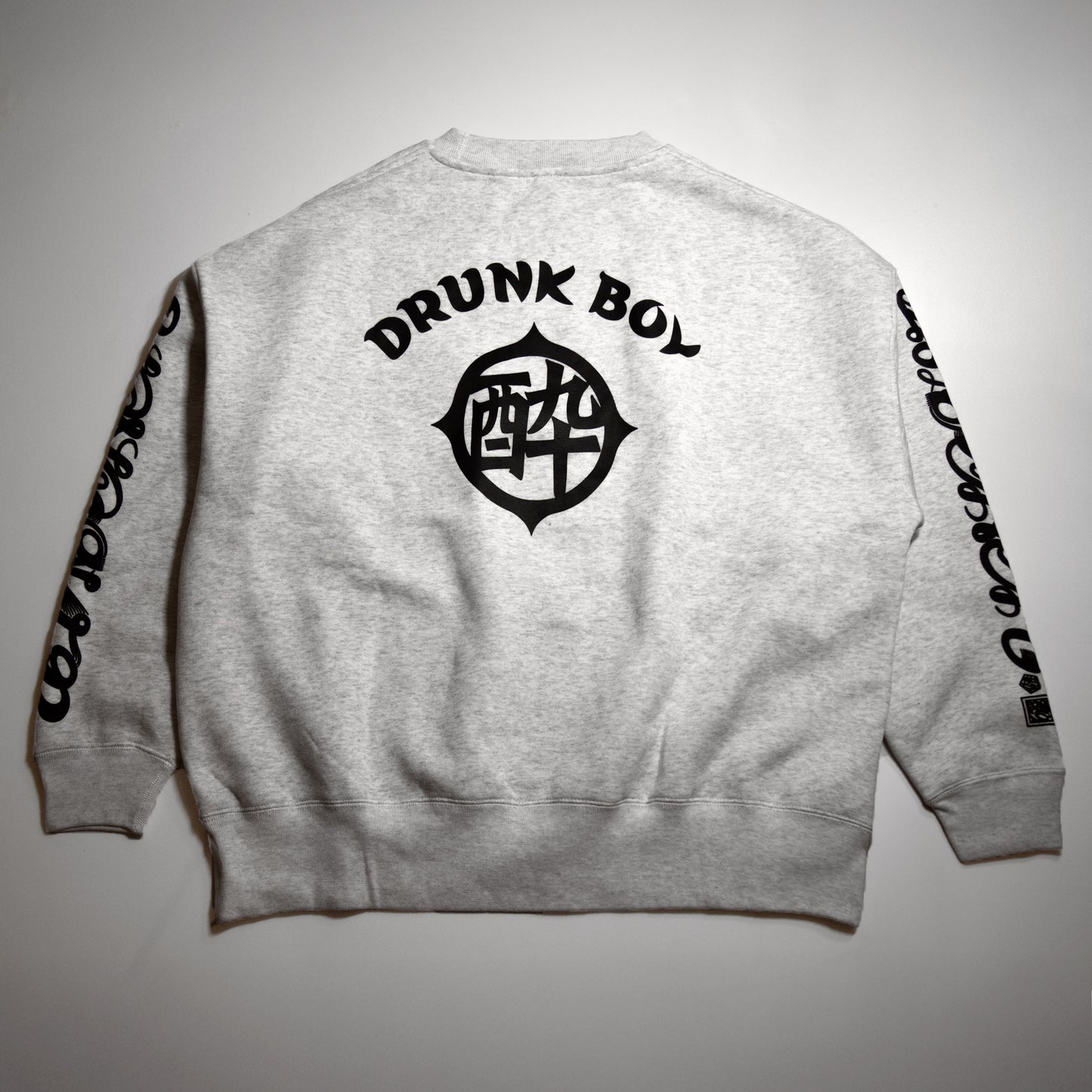 HANGOUT. HANGOVER!!! Toy + Sweater set